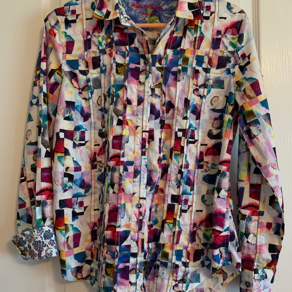 Robert Graham Classic Fit Pleated Button Down Top